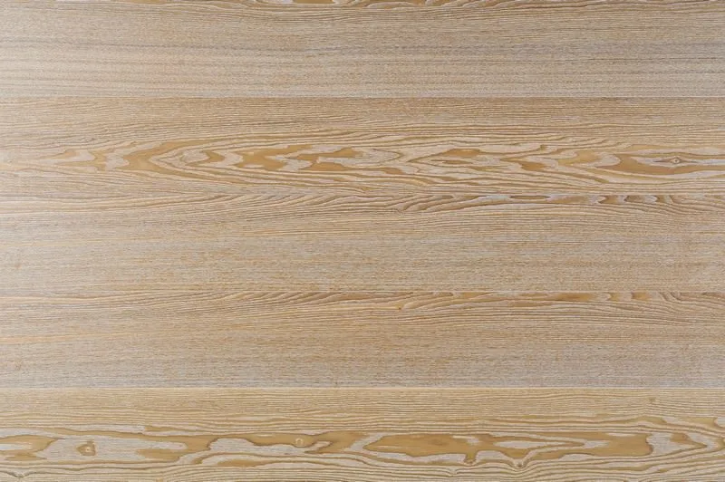 Паркетная доска AmberWood Ясень Арктик Браш Масло