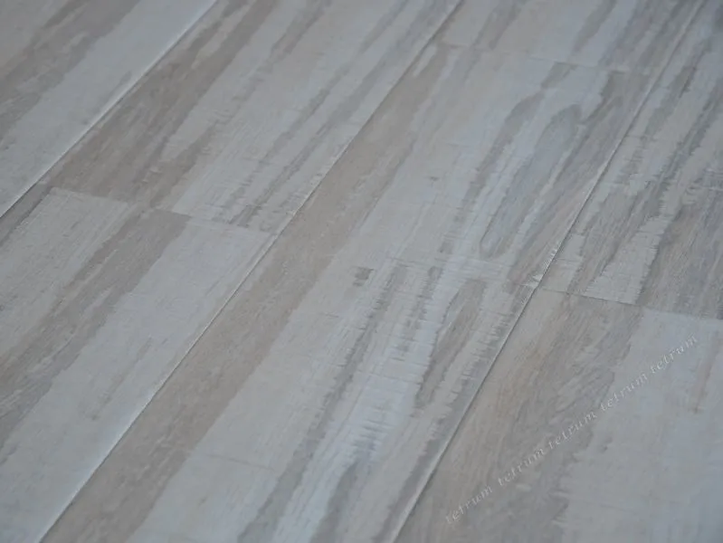 Ламинат Praktik 81151 Светлый глянец